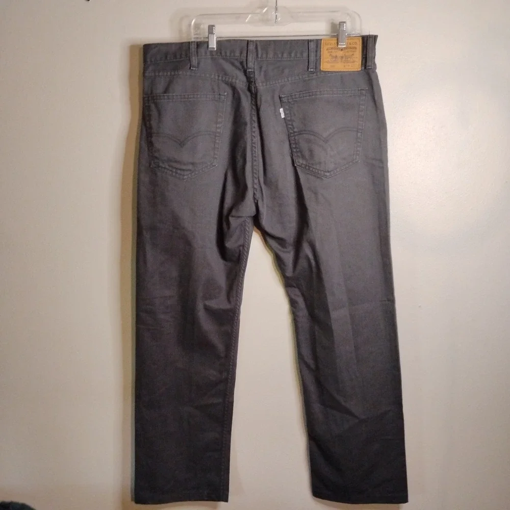 Levis levis 505